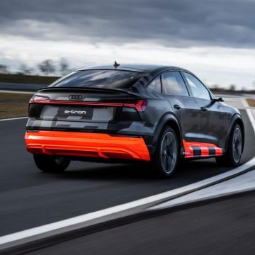 Neuvorstellung: Audi e-tron S | Rückanansicht
