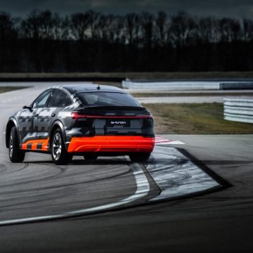 Neuvorstellung: Audi e-tron S | Rückansicht