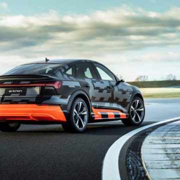 Neuvorstellung: Audi e-tron S | Rückansicht
