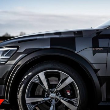 Neuvorstellung: Audi e-tron S | Seitenansicht im Detail