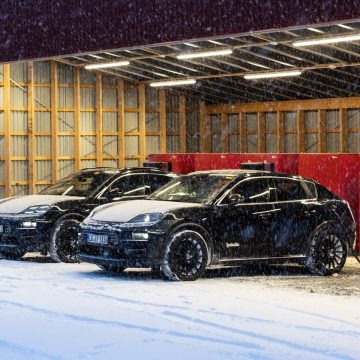 Der Porsche Macan electric in der Wintererprobung.
