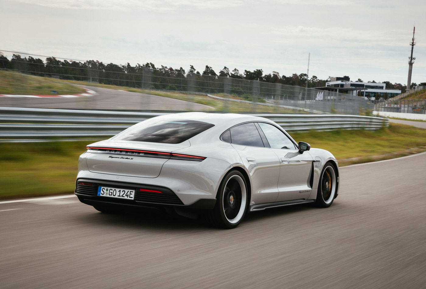 Kommentar zum neuen Porsche Taycan Turbo S