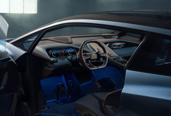 Blick in den Innenraum des Lamborghini Lanzador.