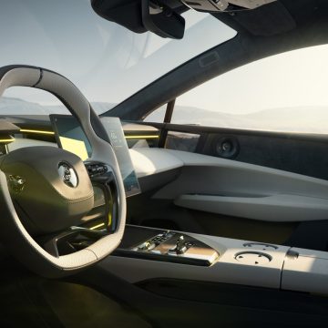 Lotus Emeya - Cockpit