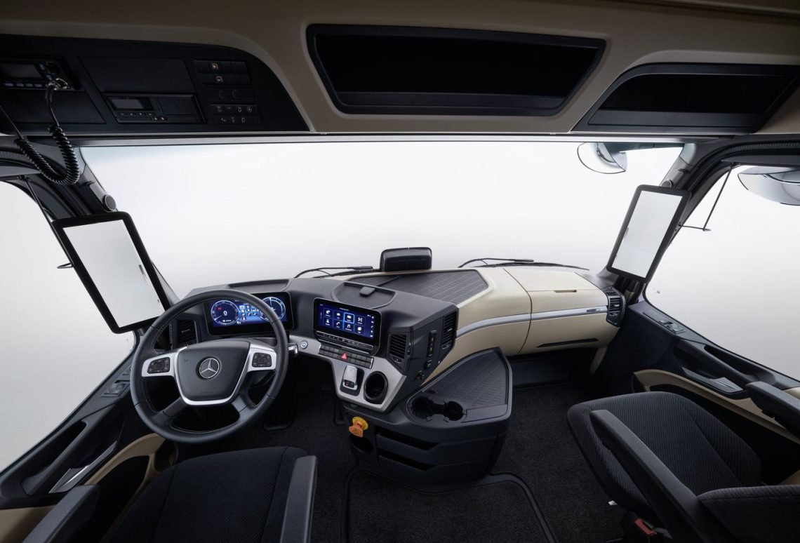 Cockpit des Mercedes-Benz eActros 600