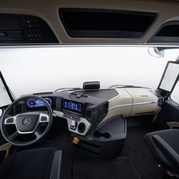 Cockpit des Mercedes-Benz eActros 600