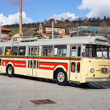 Historischer O-Bus Henschel HS 160 OSL in Esslingen am Neckar