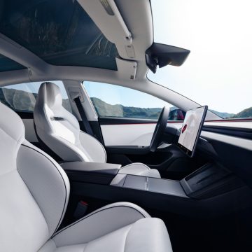Innenraum des Tesla Model 3 Performance